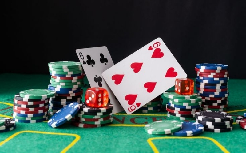 Bí quyết làm chủ tâm lý và kiểm soát Poker Face